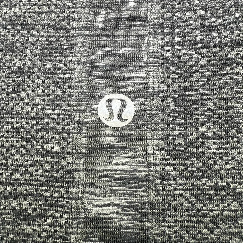 Lululemon Swiftly Relaxed Long Sleeve top, 8